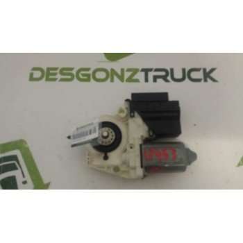 MOTOR ELEVALUNAS DELANTERO DERECHO 