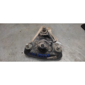 BRAZO SUSPENSION SUPERIOR DELANTERO DERECHO 