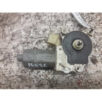 MOTOR ELEVALUNAS DELANTERO DERECHO A2118203042 0130821971 6 PINS