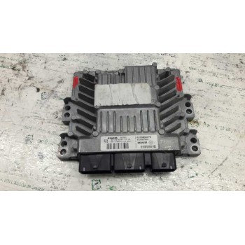 Recambio de centralita motor uce para renault scenic ii authentique referencia OEM IAM 8200804775  