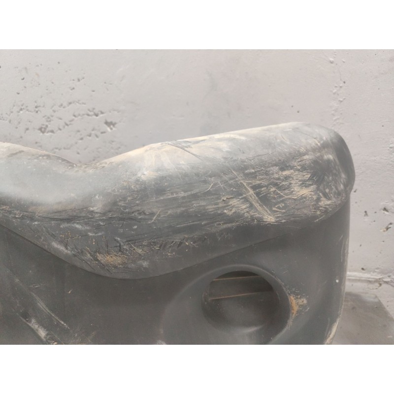 Recambio de paragolpes delantero para nissan vanette cargo (hc23) furg. referencia OEM IAM - Blanco 2