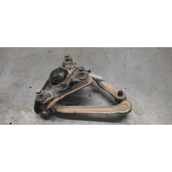 Recambio de brazo suspension superior delantero izquierdo para volkswagen passat berlina (3b2) comfortline referencia OEM IAM 8D