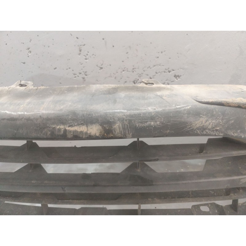 Recambio de paragolpes delantero para nissan vanette cargo (hc23) furg. referencia OEM IAM - Blanco 3