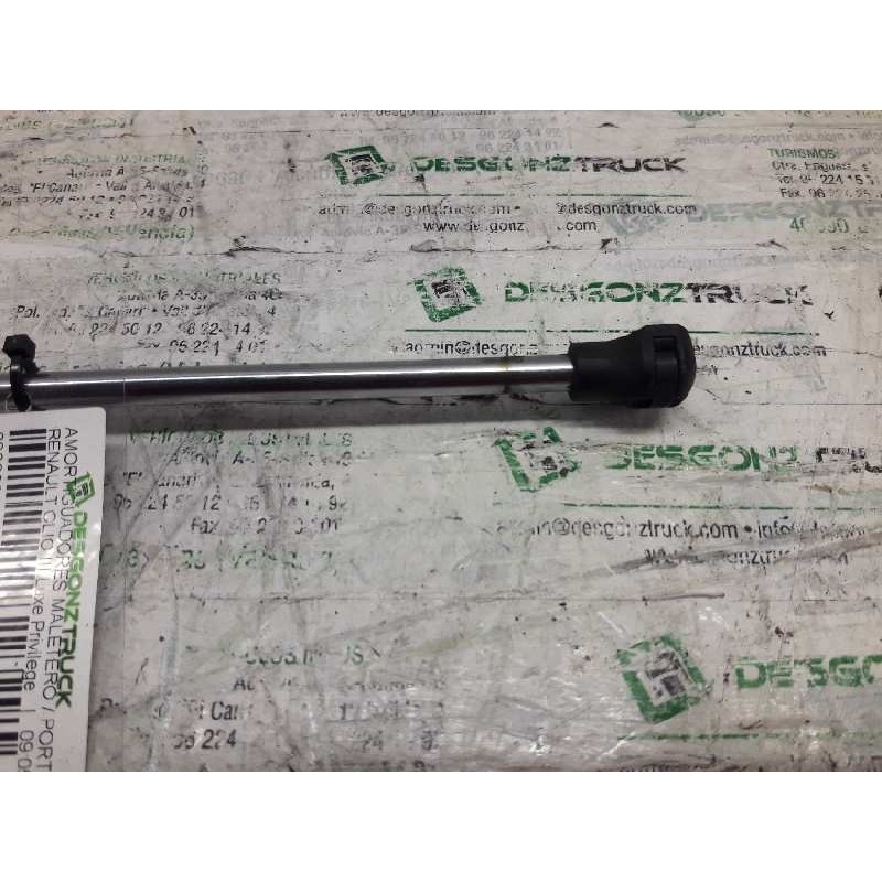 Recambio de amortiguadores maletero / porton para renault clio iii luxe privilege referencia OEM IAM 8200299546 2