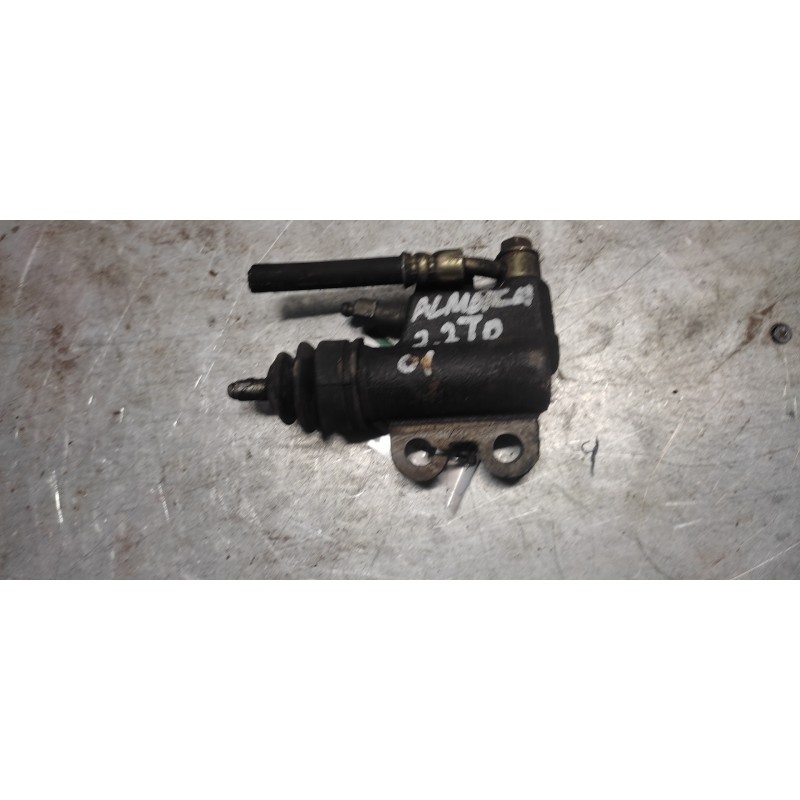 Recambio de bombin embrague para nissan almera (n16/e) acenta referencia OEM IAM 2