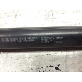 Recambio de amortiguadores maletero / porton para renault clio iii luxe privilege referencia OEM IAM 8200299546  