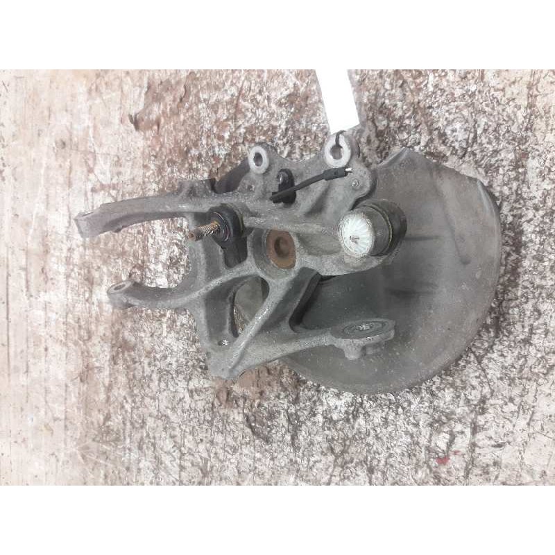 Recambio de mangueta trasera izquierda para peugeot 407 st sport pack referencia OEM IAM 2
