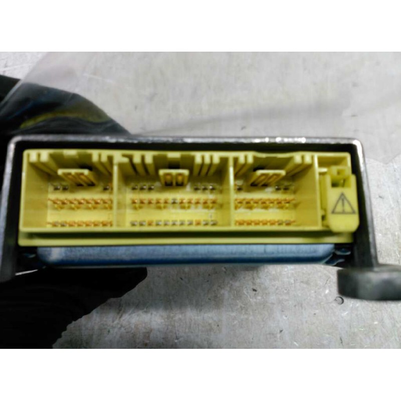 Recambio de centralita airbag para toyota avensis wagon (t25) 2.0 d-4d executive referencia OEM IAM 8917005121 3