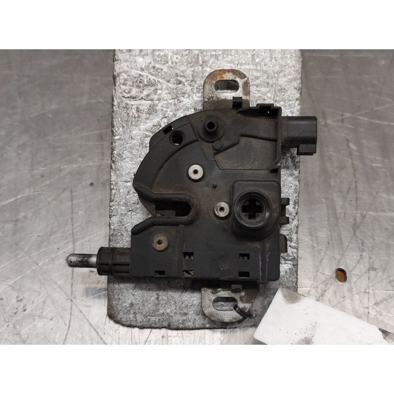 Recambio de cerradura capot para ford focus berlina (cap) ambiente (d) referencia OEM IAM 3M5116700AB 2 PINS 