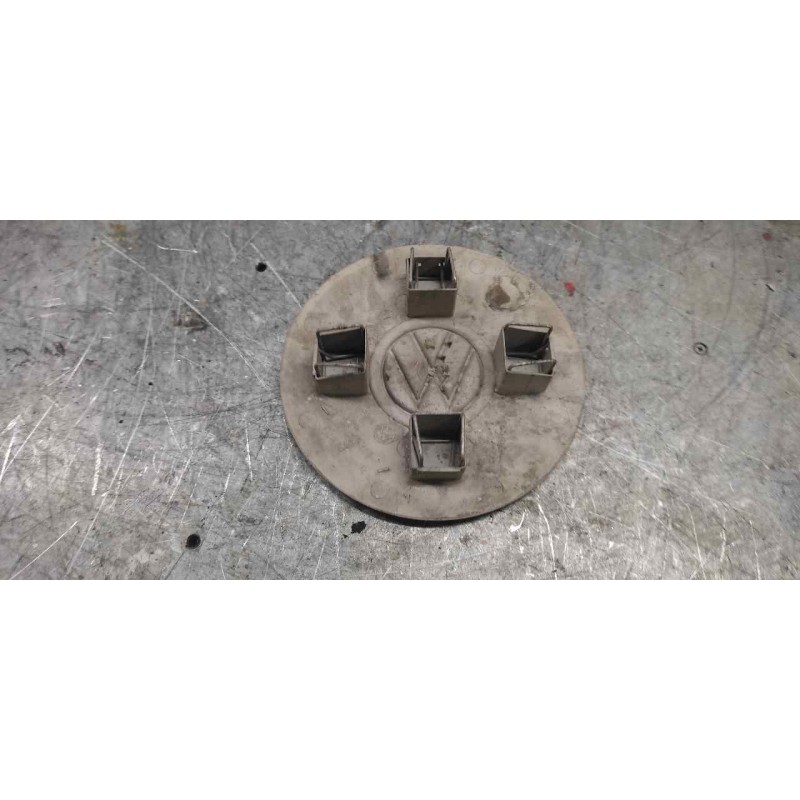 Recambio de tapacubos para volkswagen polo berlina (6n1) confort referencia OEM IAM 6N0601149 17CM 2