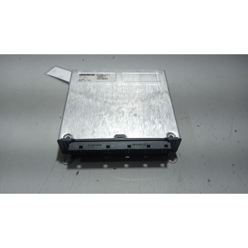 Recambio de modulo electronico para daf serie xf105.xxx 12.9 diesel referencia OEM IAM 1696900  4461350390