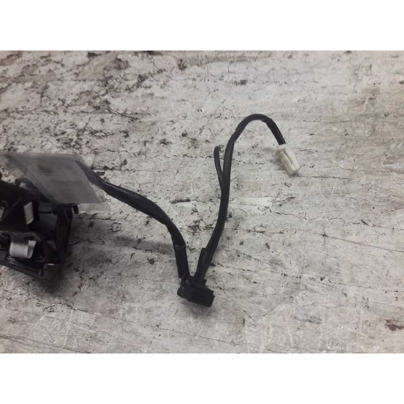 Recambio de mando volante para toyota corolla verso (r1) 1.8 luna referencia OEM IAM 8425064010B0 2