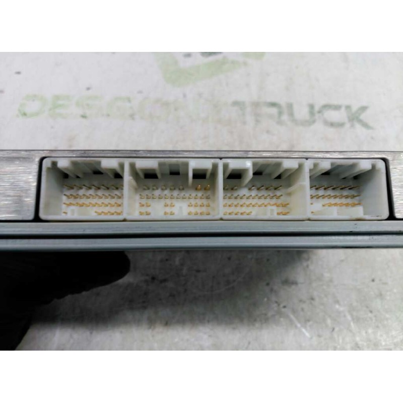 Recambio de centralita motor uce para toyota avensis wagon (t25) 2.0 d-4d executive referencia OEM IAM 89661-05690 DENSO 3