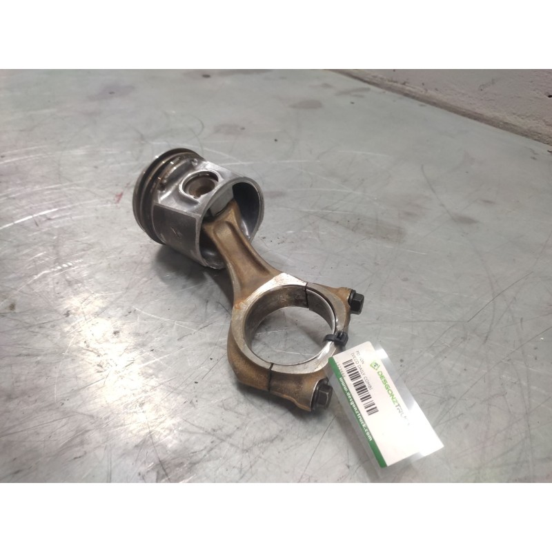Recambio de piston para iveco daily combi 2.3 diesel cat referencia OEM IAM 3