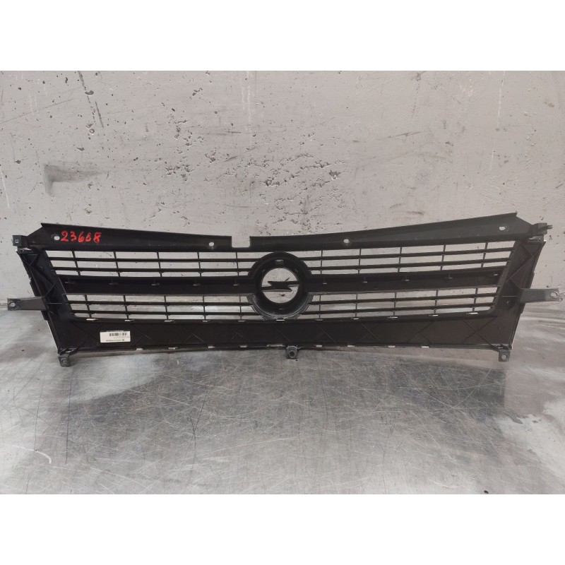 Recambio de rejilla delantera central para opel movano (2004 =>) furgón corto l1h1 2.8t referencia OEM IAM - Blanco 3