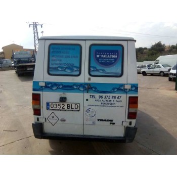 nissan trade del año 2001