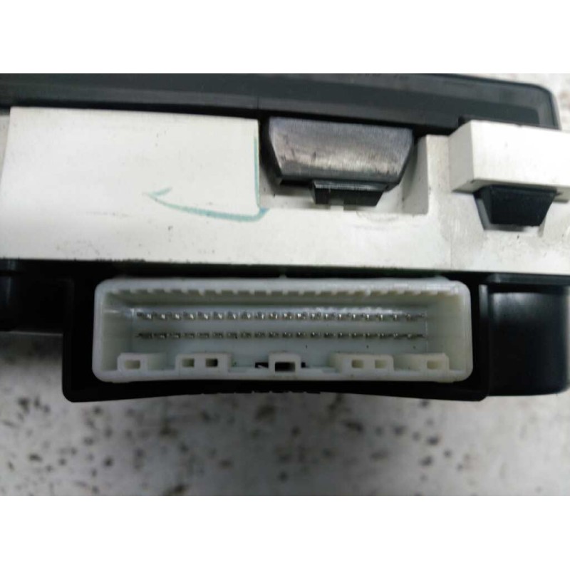 Recambio de cuadro instrumentos para toyota corolla (e12) 1.6 linea terra sedán referencia OEM IAM 110080107003 8380002750 - Gris 5