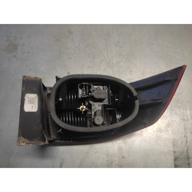 Recambio de piloto trasero derecho para renault laguna ii (bg0) authentique referencia OEM IAM   4 PINS - Gris 2