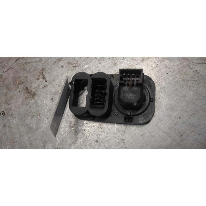 Recambio de boton regulacion retrovisores para renault kangoo (f/kc0) rapid extra referencia OEM IAM 2