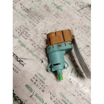 INTERRUPTOR 52092117 4 PINS LUZ DE FRENO