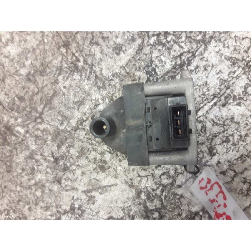 Recambio de bobina encendido para seat ibiza (6k) básico referencia OEM IAM 6N0905104 3 PINS 3