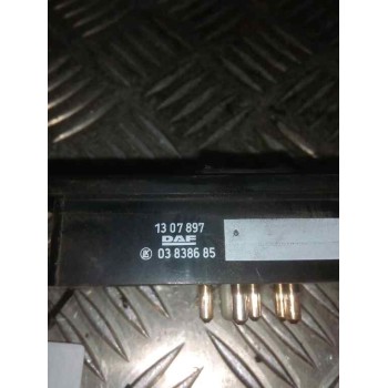 Recambio de mando elevalunas delantero derecho para daf serie 95 xf .xxx 12.6 diesel referencia OEM IAM 1307897  