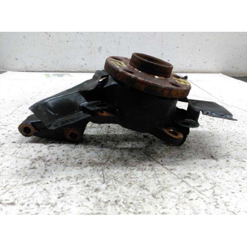 Recambio de mangueta delantera izquierda para peugeot expert kasten komfort confort acristalato referencia OEM IAM 2