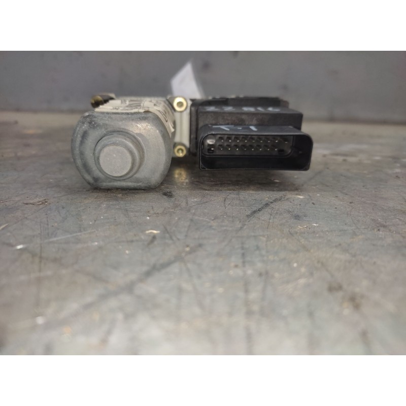 Recambio de motor elevalunas trasero izquierdo para volkswagen golf iv berlina (1j1) básico referencia OEM IAM 1J4951811C - Blanco 3