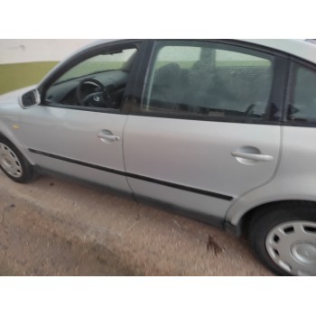 volkswagen passat berlina (3b2) del año 1999