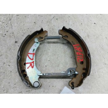 Recambio de zapatas de freno traseras para peugeot 206 berlina x-line referencia OEM IAM   