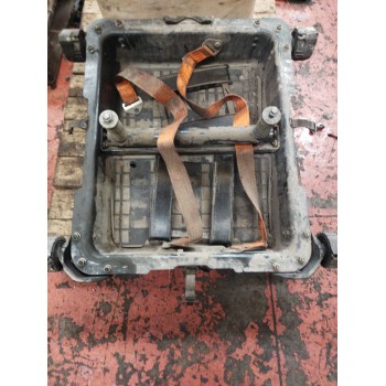 Recambio de soporte bateria para iveco stralis (as) 12.9 diesel referencia OEM IAM 5801258710  
