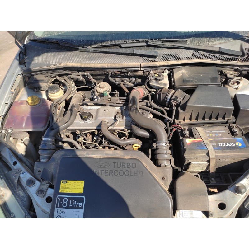 FORD FOCUS BERLINA (CAK)