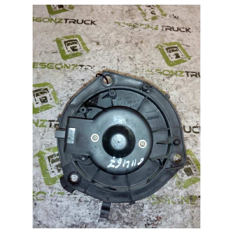 Recambio de motor calefaccion para iveco daily caja cerrada (1999 =>) 35 - c 13 caja cerrada referencia OEM IAM  DENSO 