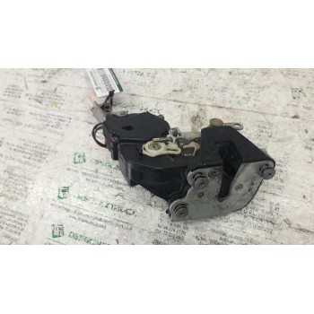 Recambio de cerradura puerta trasera derecha para toyota carina (t19) 2.0 berlina referencia OEM IAM  ELECTRICA 