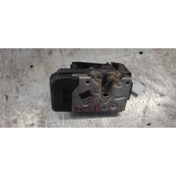 CERRADURA PUERTA TRASERA IZQUIERDA 8200282303 PUERTA DE CARGA 8 PINS