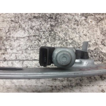 Recambio de elevalunas delantero derecho para renault scenic ii authentique referencia OEM IAM 440726F 067527 6 PINS