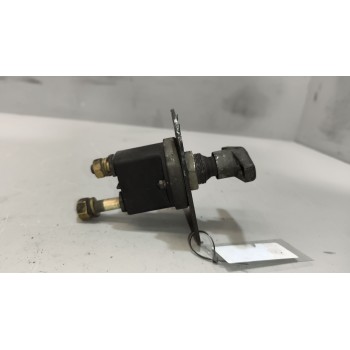 Recambio de desconectador baterias para iveco eurocargo 05.03  fki 100 e tráfico urbano referencia OEM IAM   