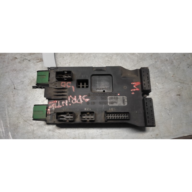 Recambio de caja reles / fusibles para mercedes-benz vito (w638) caja cerrada 112 cdi  (638.094) referencia OEM IAM 08501002 2
