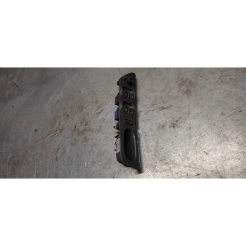 MANDO ELEVALUNAS DELANTERO IZQUIERDO 6 BOTONES 