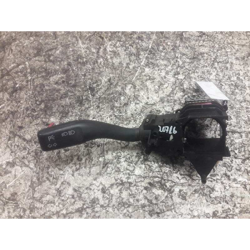 Recambio de mando intermitentes para audi a4 berlina (8e) 1.9 tdi (96kw) referencia OEM IAM 8E0953513A 3 PINS 
