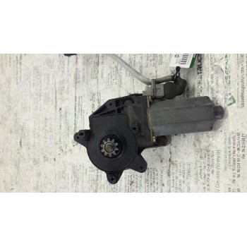 MOTOR ELEVALUNAS TRASERO IZQUIERDO 1L0839401B 0130821667 