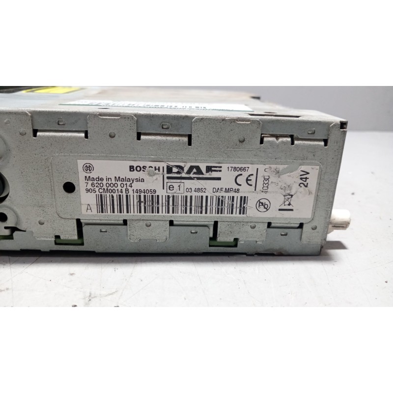 Recambio de sistema audio / radio cd para daf serie xf105.510 12.9 diesel referencia OEM IAM 1780667 - Rojo 2