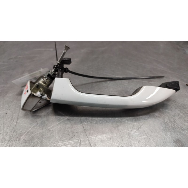 Recambio de maneta exterior delantera izquierda para kia sportage iv (ql, qle) 1.7 crdi referencia OEM IAM - Blanco