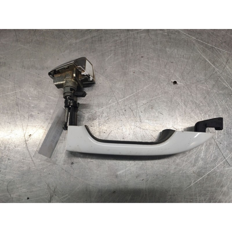 Recambio de maneta exterior delantera izquierda para kia sportage iv (ql, qle) 1.7 crdi referencia OEM IAM - Blanco 2