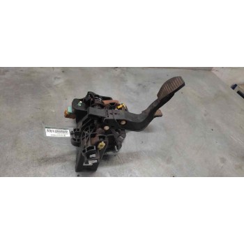 Recambio de soporte pedales para fiat doblo ii (152) easy referencia OEM IAM 470521151370E  
