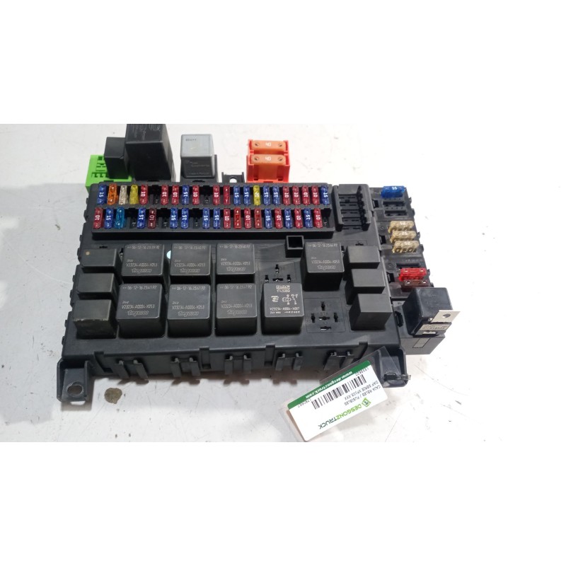 Recambio de caja reles / fusibles para daf serie xf105.xxx 12.9 diesel referencia OEM IAM 1780667  