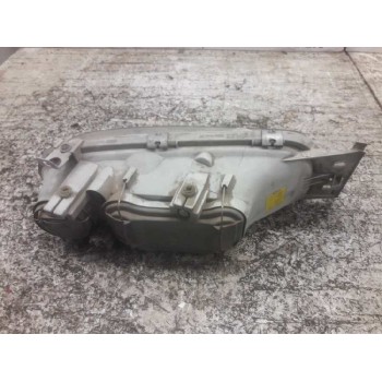 Recambio de faro izquierdo para ford fiesta berlina ghia referencia OEM IAM   
