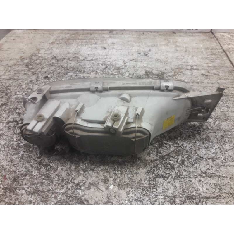 Recambio de faro izquierdo para ford fiesta berlina ghia referencia OEM IAM - Azul 2
