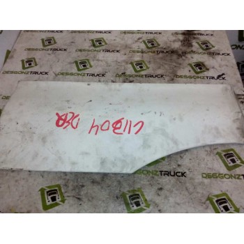 MOLDURA TRASERA CABINA 81615100408 PARTE DERECHA