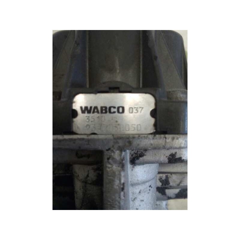Recambio de valvula aire para mercedes-benz atego 2-ejes 18 t /bm 950/2/4 1828 (4x2) om 906 la l (largo) referencia OEM IAM 9347 - Blanco 2